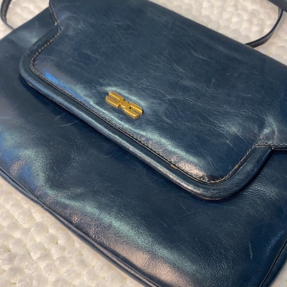 Vintage Blue Leather Purse - Picture 3 of 11